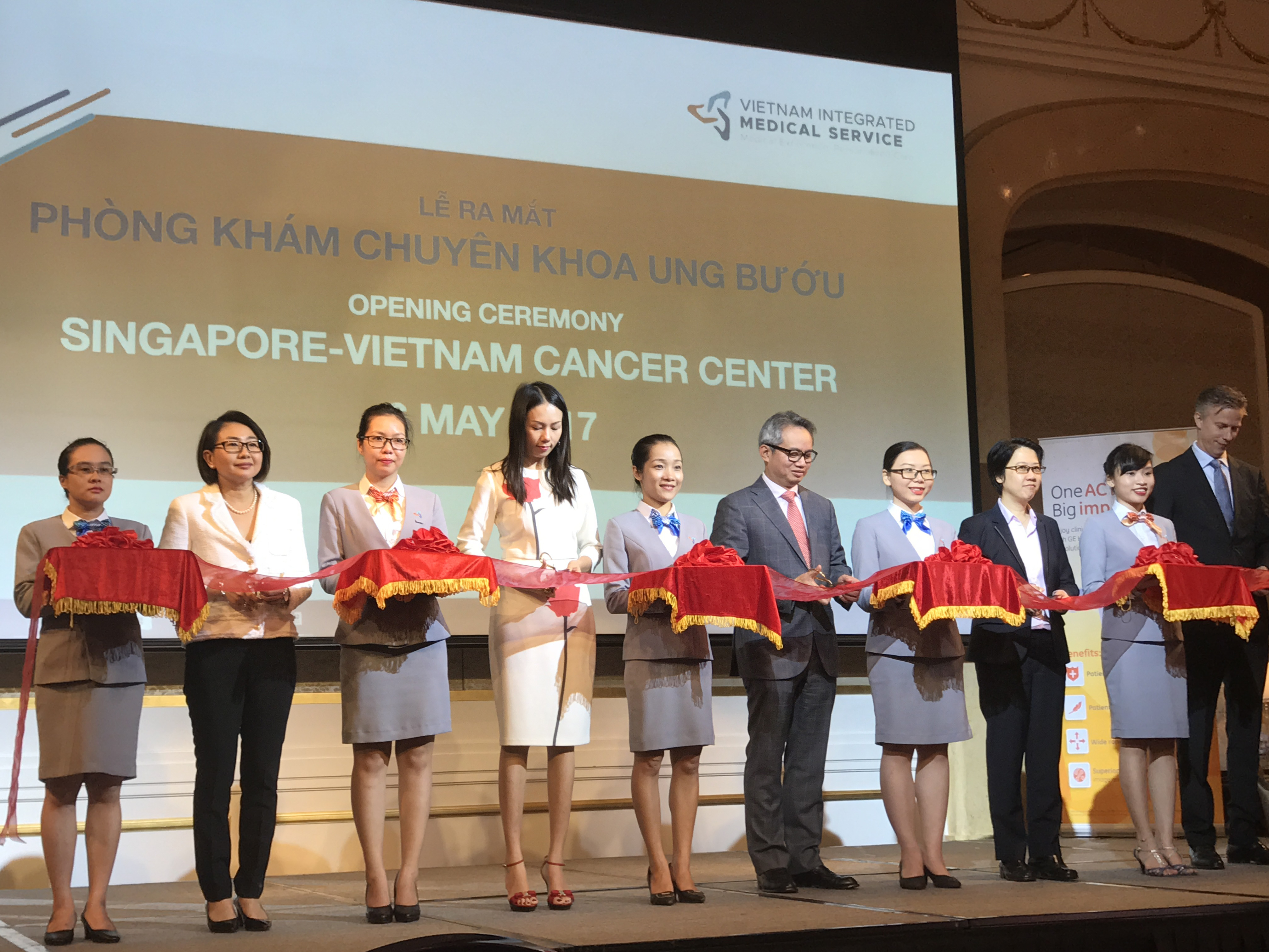 Hình ảnh trong buổi lễ ra mắt phòng khám Ung bướu Singapore - Việt Nam (SVCC) tại TP.HCM.