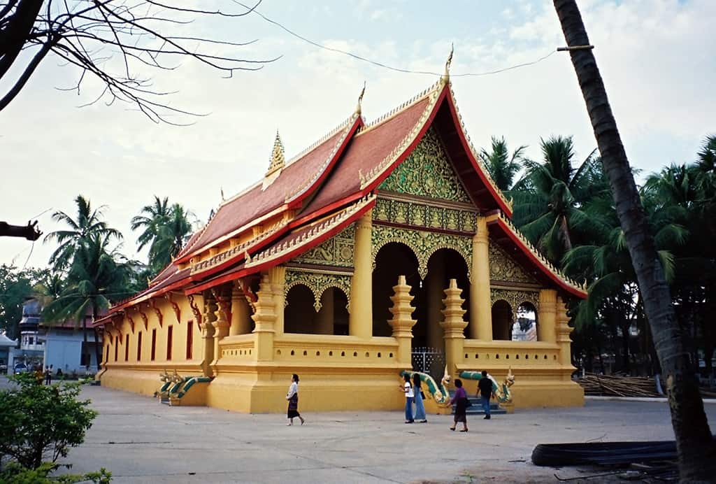 Chùa Wat Ong Teu tại Lào.